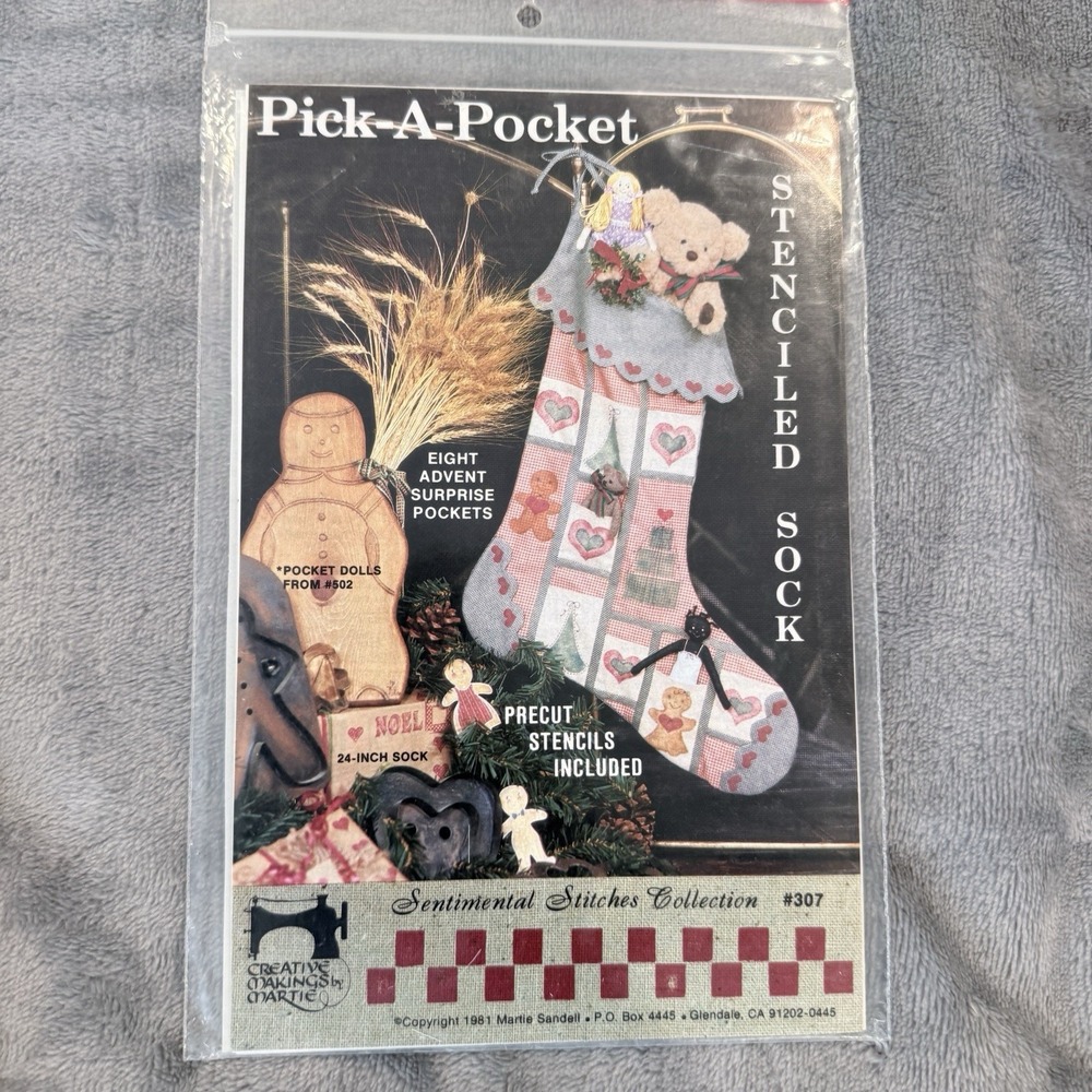 Lot 6 Vintage Halloween Christmas Sewing Patterns McCall Simplicity Costumes - Picture 7 of 8